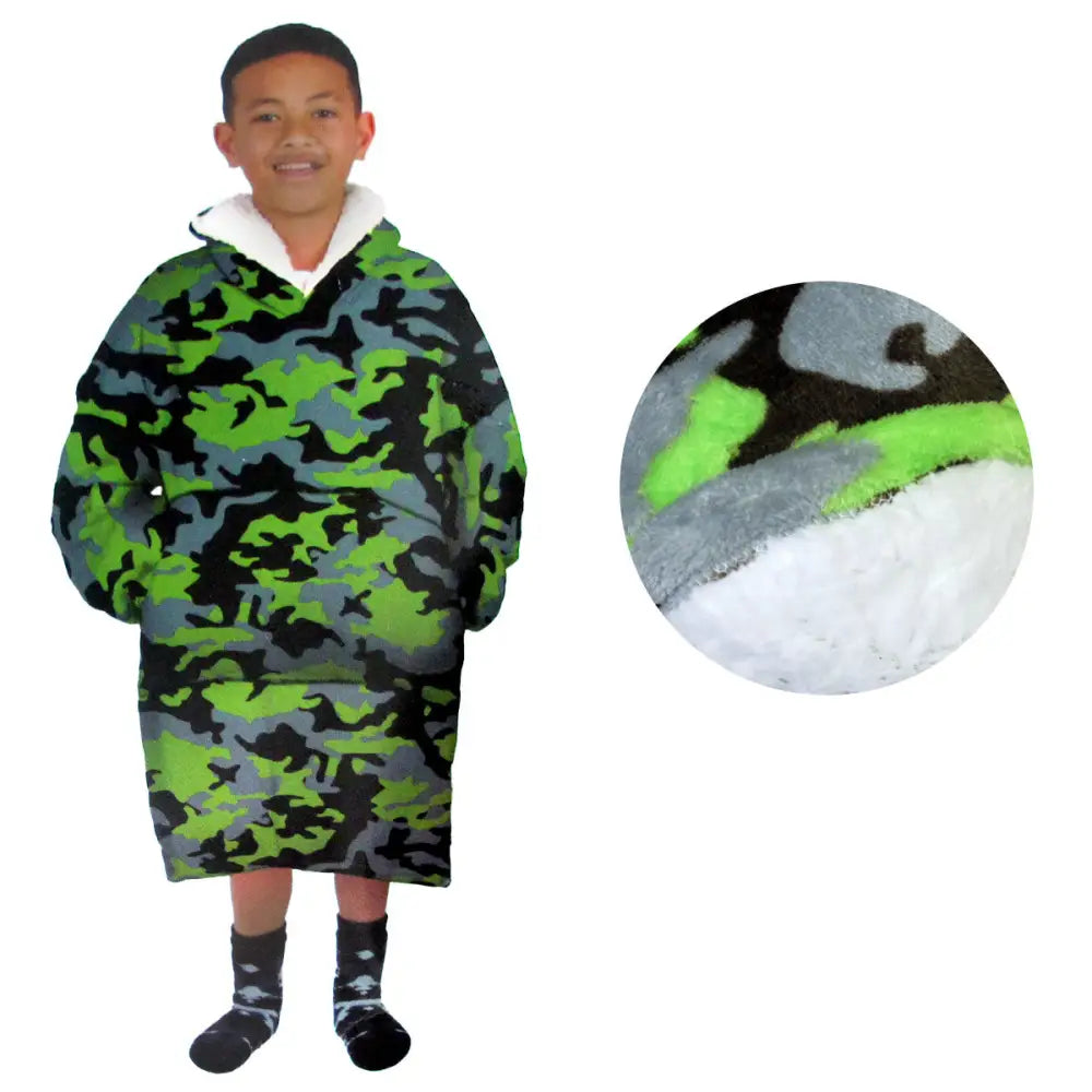 Blanket Hoodie with Sherpa Reverse Green Camouflage - Home & Garden > Bedding