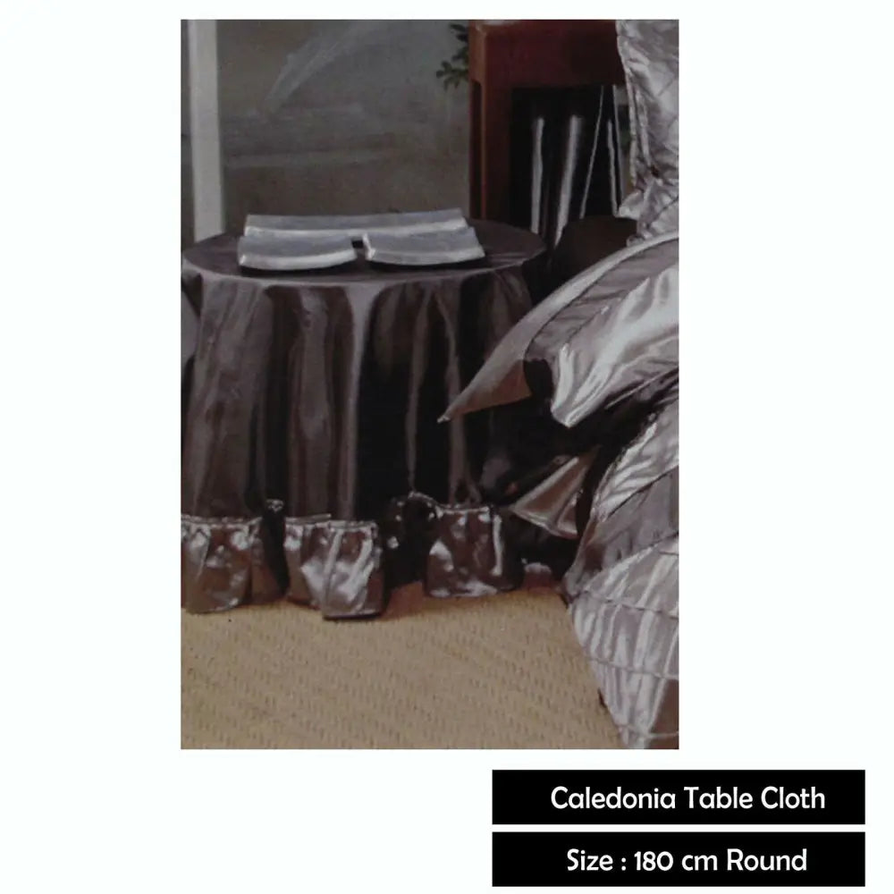 Boudoir Caledonia Black Silver Round Tablecloth - Home & Garden > Kitchenware