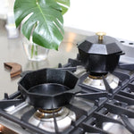 Cast-Iron Traditional Pot Pre-seasoned Non-stick 21cm - Home & Garden > Kitchenware