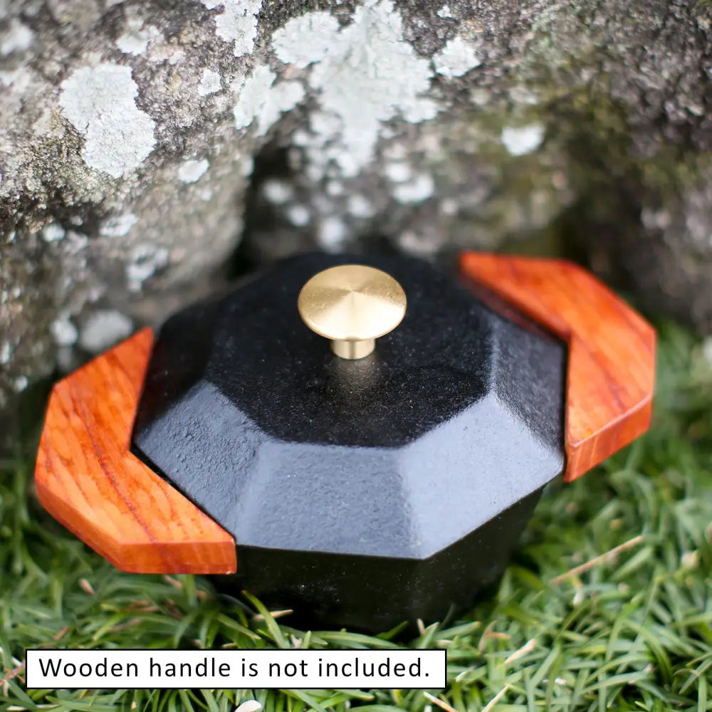 Cast-Iron Traditional Pot Pre-seasoned Non-stick 21cm - Home & Garden > Kitchenware