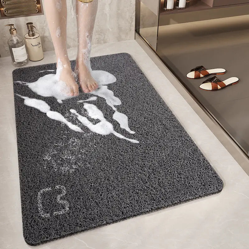Cat Head Black Non-Slip Loofah-Style Bathroom Mat - Quick-Dry and Soft 40*80cm - Home & Garden > Bathroom Accessories >