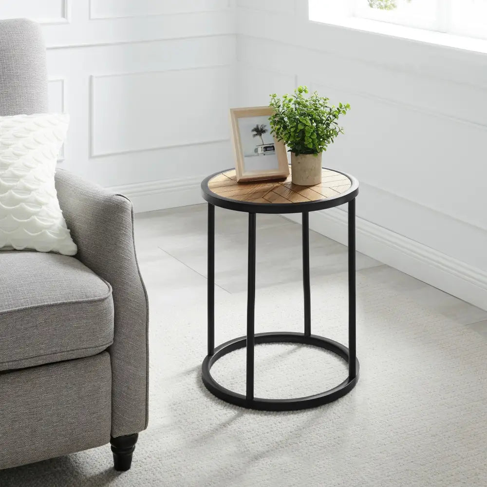 CHEVRON Side Table - Furniture > Living Room