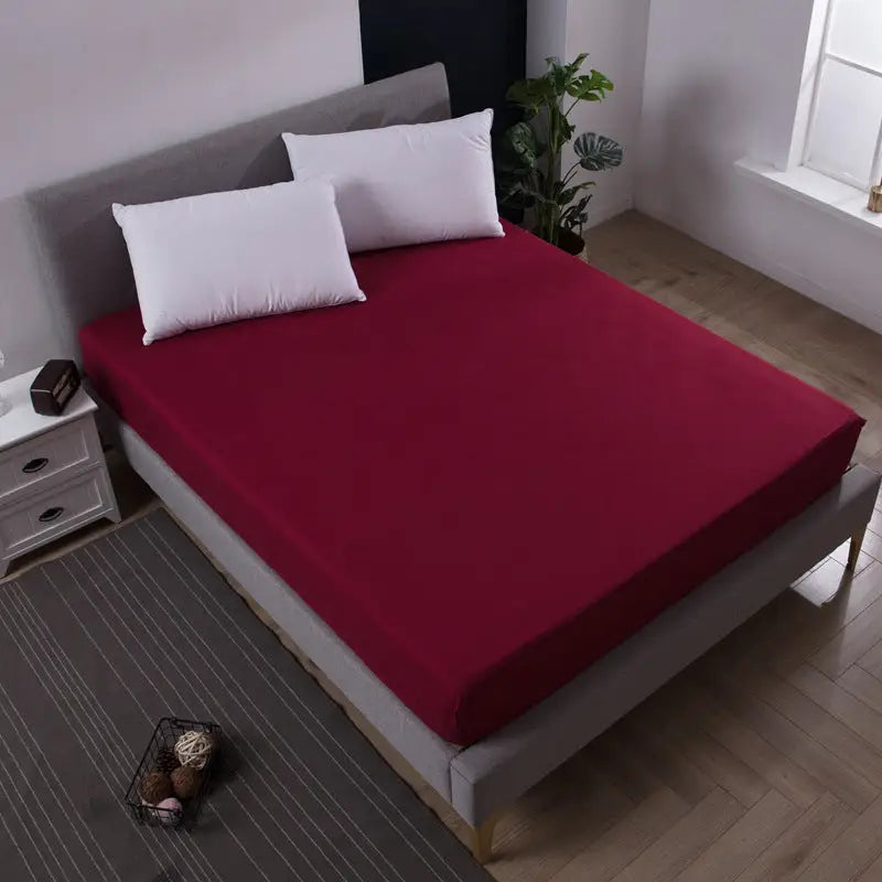 Claret Red Queen Size Waterproof Fitted Mattress Protector - Soft & Breathable Bed Cover Hypoallergenic Deep Pocket