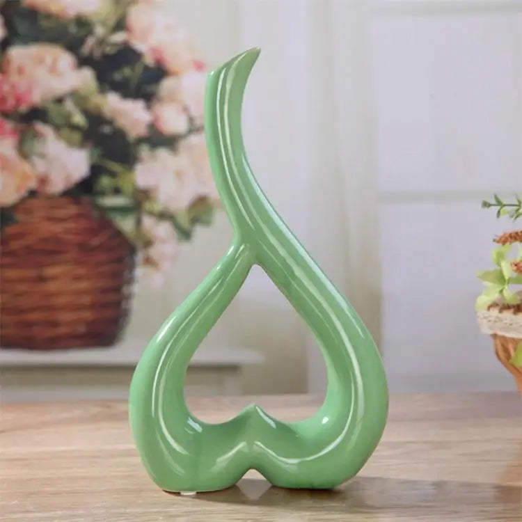 Creative Heart-shaped Ceramic Flower Vase for Home Office or Wedding Decor - Red - Home & Garden > Decor > Vases &