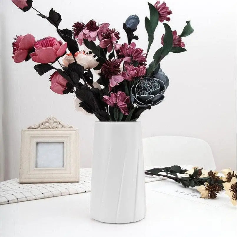 Creative Plastic Vase for Modern Decor - Simple Design - Milk White - Home & Garden > Decor > Vases & Table Decor