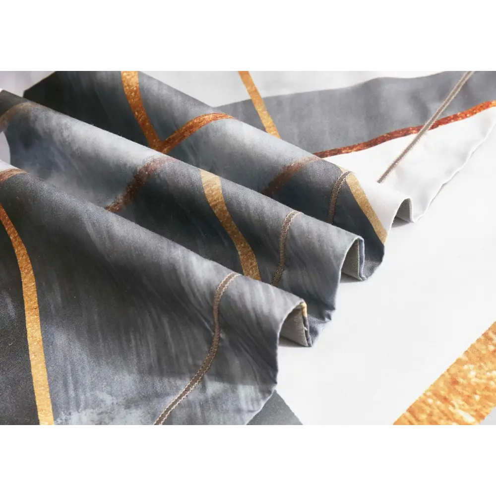 Dakuta Quilt Cover Set - Queen Size - Home & Garden > Bedding