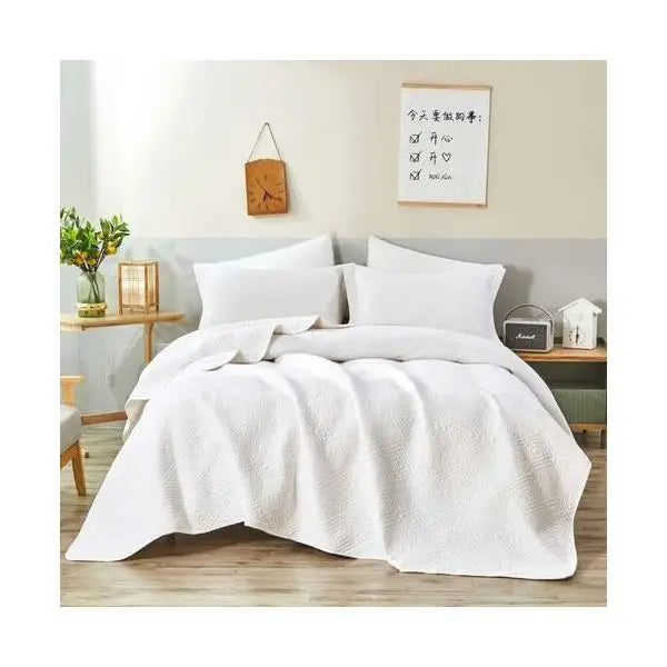 Diamond White 100% Cotton Quilted 3 pcs Bedspread Coverlet Set Super King - Home & Garden > Bedding > Quilts & Duvets