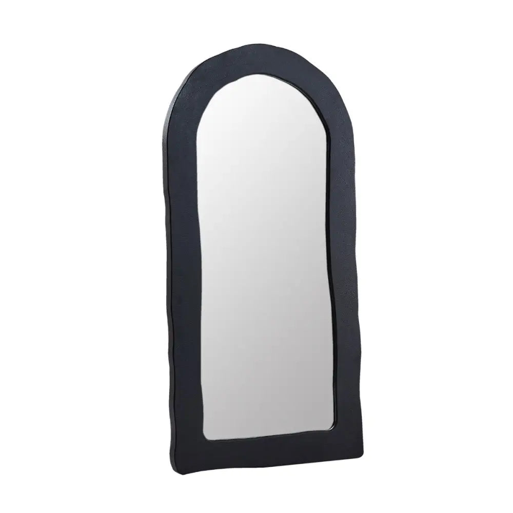 Dome Mirror in Black - Health & Beauty > Makeup > Makeup Mirrors