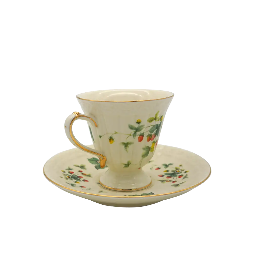 Faubourg Cherry Tea Gift Set - Home & Garden > Decor