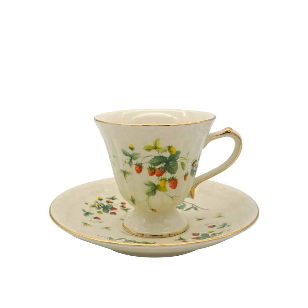 Faubourg Cherry Tea Gift Set - Home & Garden > Decor