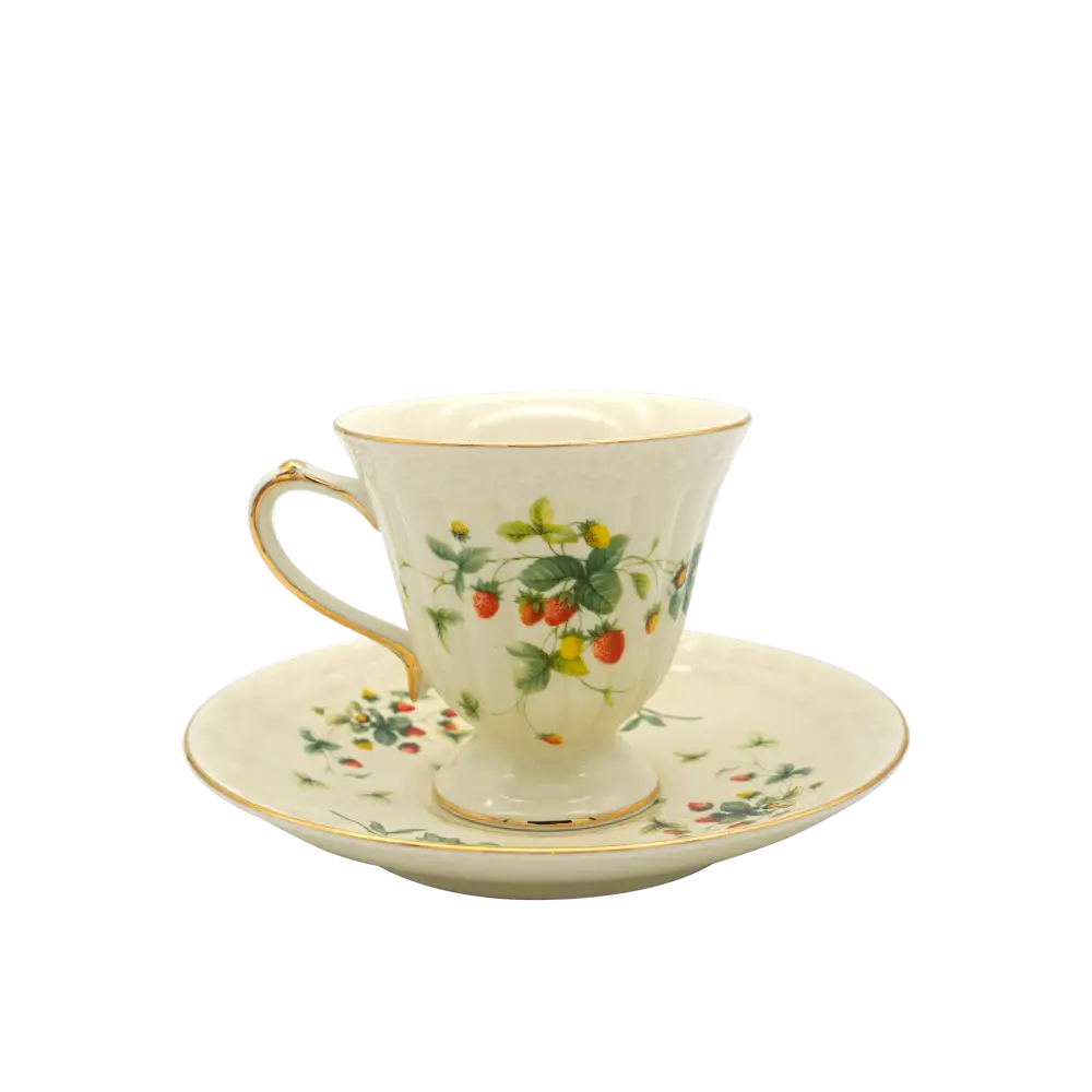 Faubourg Cherry Tea Gift Set - Home & Garden > Decor