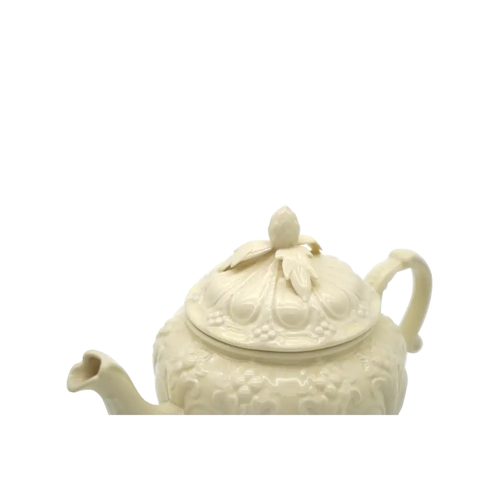 Faubourg Embossed Tea Gift Set - Home & Garden > Decor