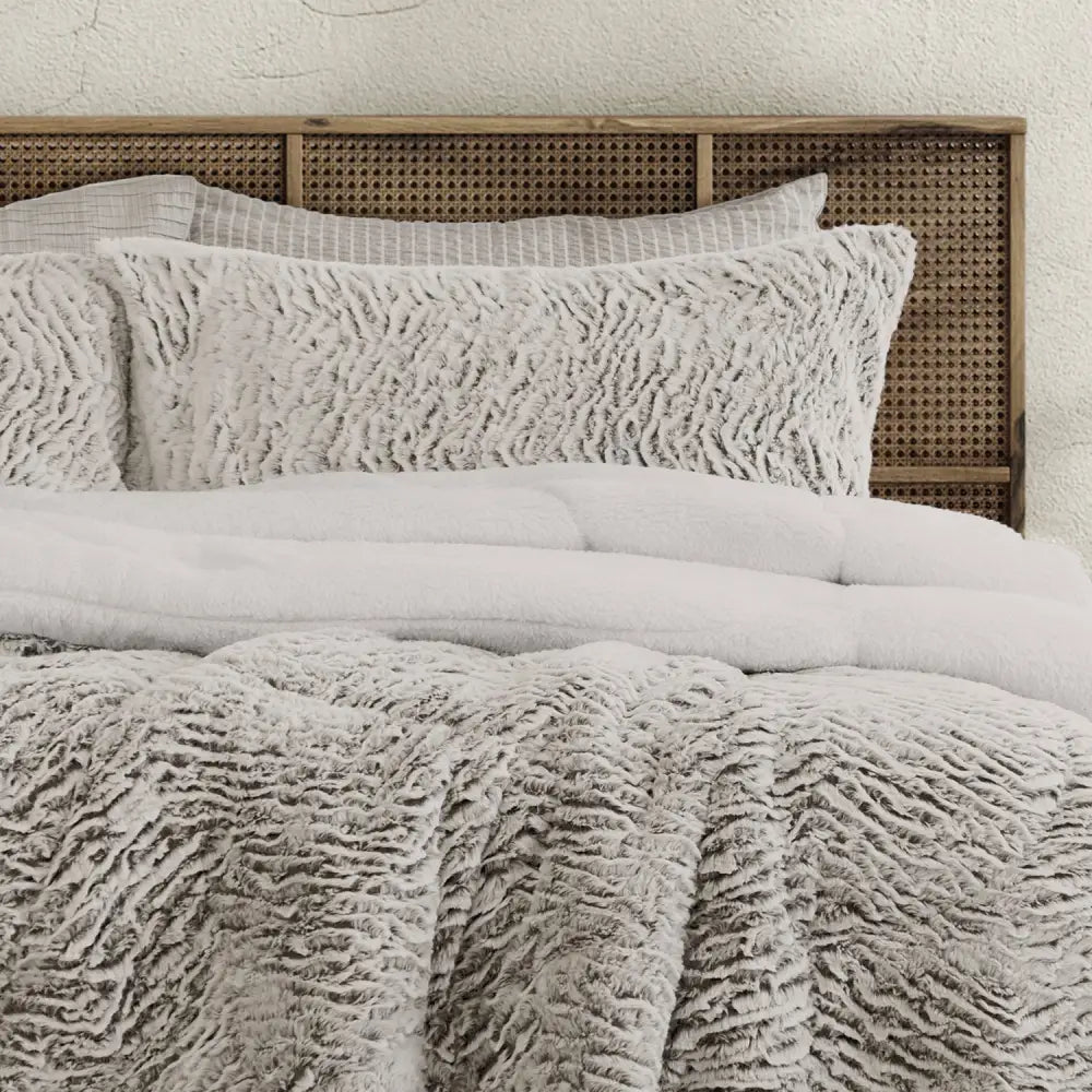 Faux Fur SHERPA 3PCE COMFORTER SET - SINGLE/DOUBLE - Home & Garden > Bedding > Pillowcases