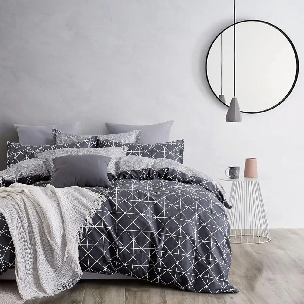 Gioia Casa 100% Cotton Manhattan Reversible Printed Quilt Cover Set - Super King Size - Home & Garden > Bedding >