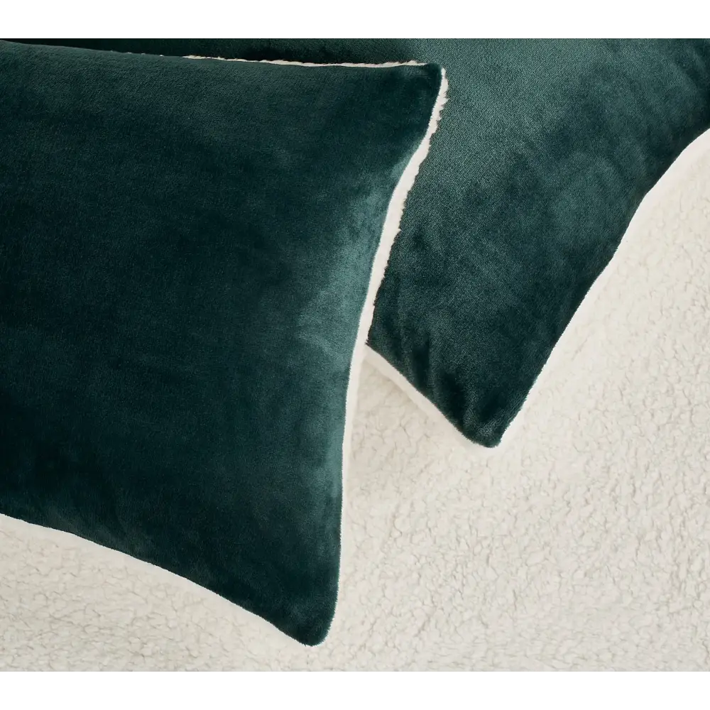 Gioia Casa 2 in 1 Teddy Sherpa Quilt Cover Set and Blanket (Emerald Green Super King) - Home & Garden > Bedding >