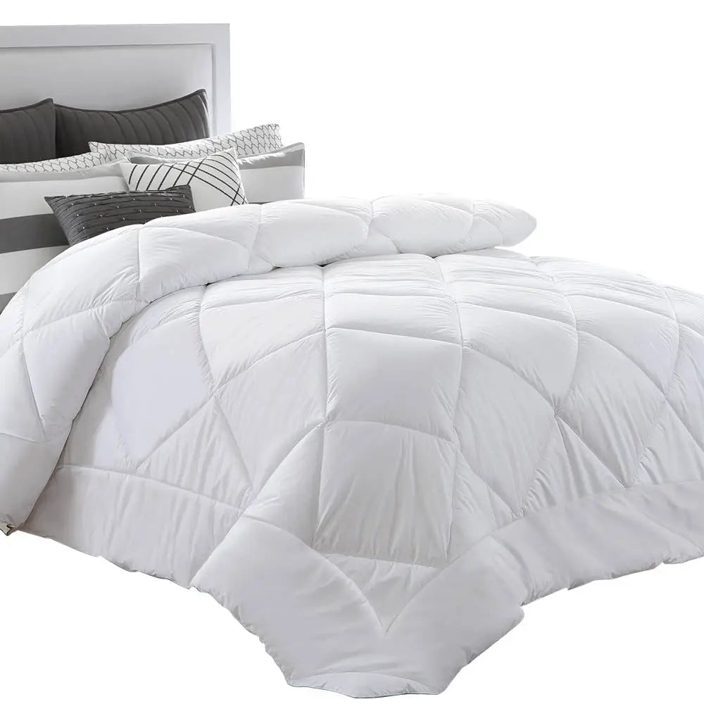 Giselle Bedding 400GSM Microfibre Bamboo Quilt King - Home & Garden > Bedding