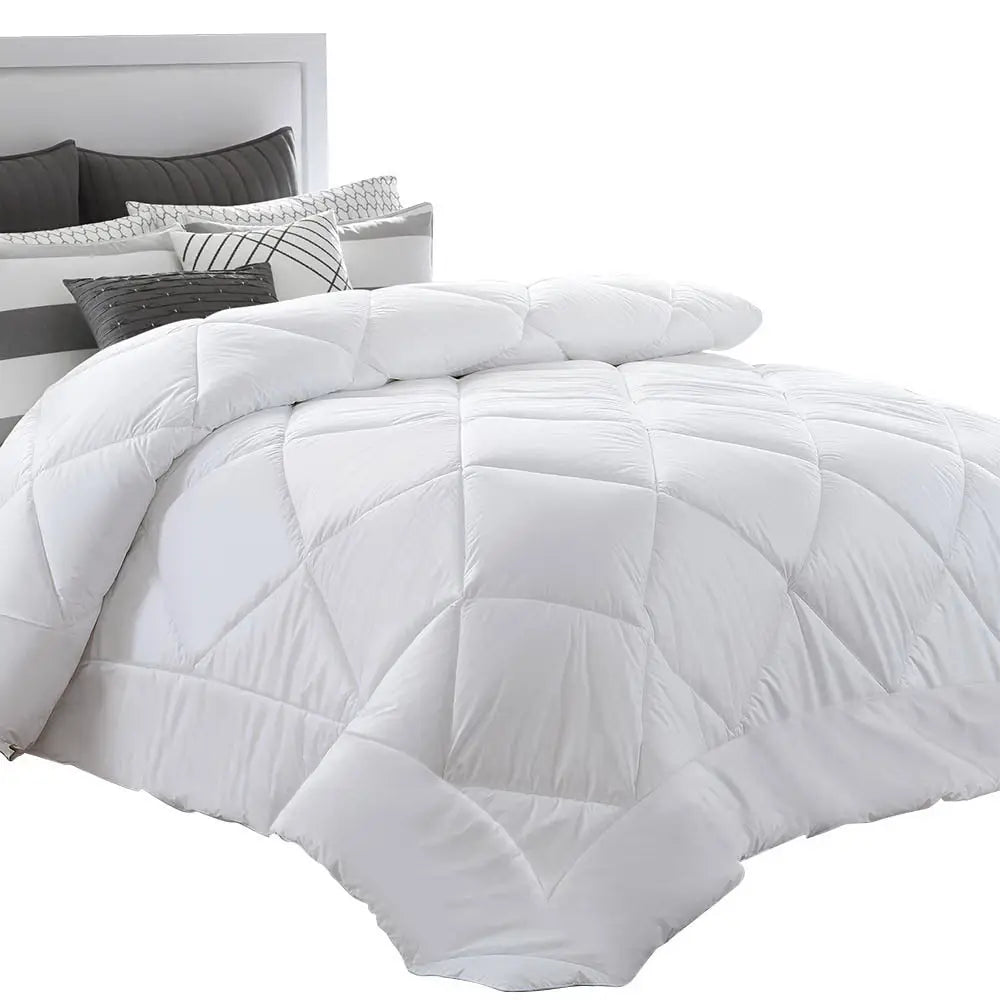 Giselle Bedding 400GSM Microfibre Bamboo Quilt Queen - Home & Garden > Bedding