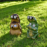 Green Charming Solar Powered Frog Figurine - Whimsical Garden Statue with LED Binocular Eyes - Home & Garden > Decor >