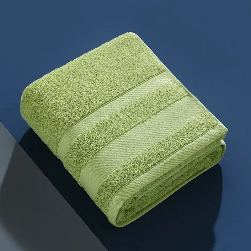 Green Luxury 100% Cotton Bath Towel - 70x140cm Soft & Absorbent 380g Towel - Home & Garden > Bathroom Accessories >
