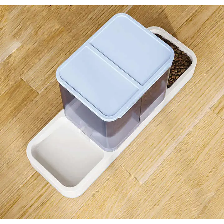 Grey 2-in-1 Automatic Pet Water and Food Dispenser - Gravity Feeder for Cats and Dogs - Pet Care > Cat Supplies > Cat