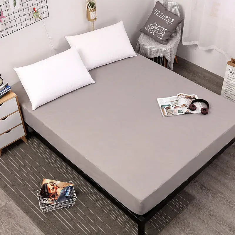 Grey Queen Size Waterproof Fitted Mattress Protector - Soft & Breathable Bed Cover Hypoallergenic Deep Pocket