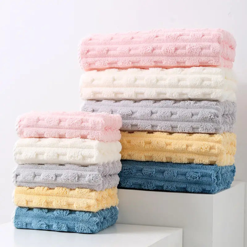 Grey Thickened Coral Fleece Towel Set Large Bath Towel & Face Towel Combo Soft & Absorbent Towels for Home Use - Home &