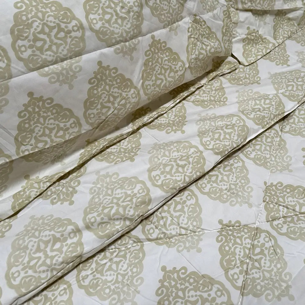 Hotel Living 3 Pce Light Weight Comforter Set Queen/King Ultimo Light Gold - Home & Garden > Bedding