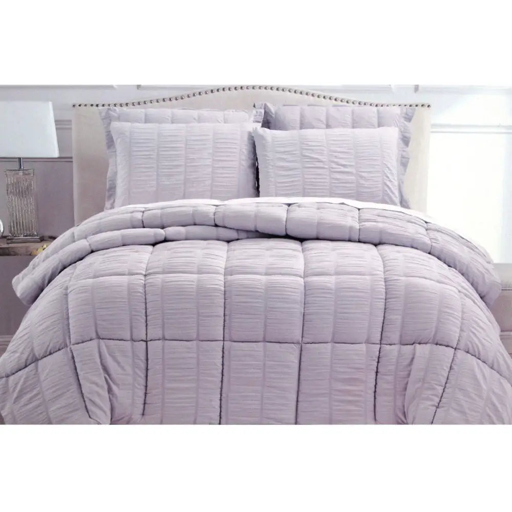 Hotel Living 3 Piece Seersucker Comforter Set King Lilac - Home & Garden > Bedding