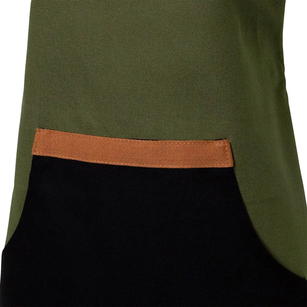 J Elliot Home Selby Cotton Apron 83 x 68 cm Olive & Black - Home & Garden > Kitchenware
