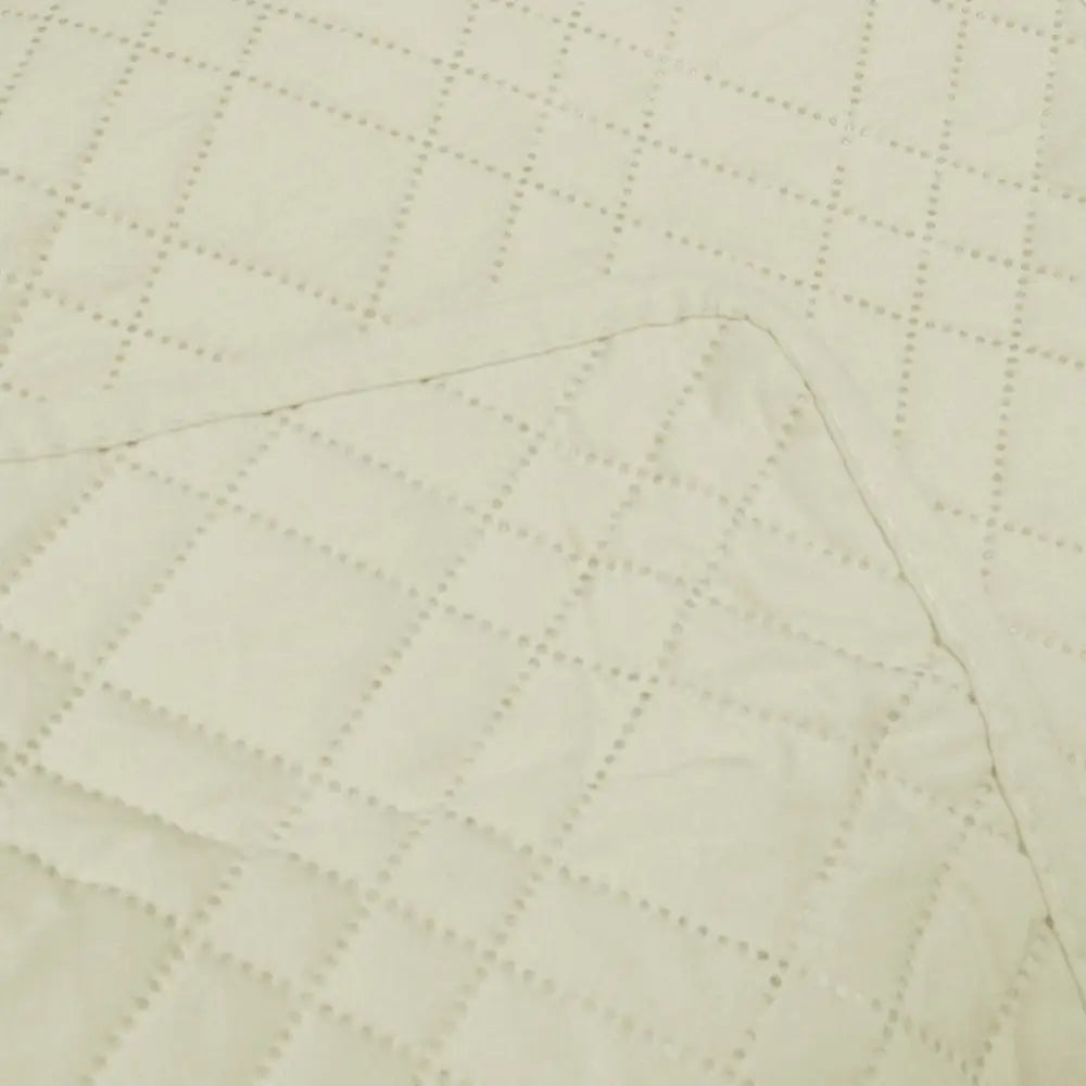 Jane Barrington Morris Light Cream Ultrasonic Embossed Lightly Quilted Reversible Coverlet Set King - Home & Garden >