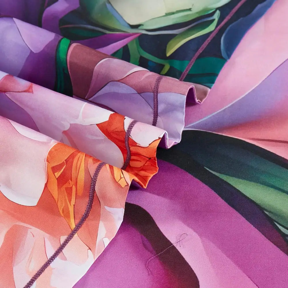 Kaie Floral Quilt Cover Set - Queen Size - Home & Garden > Bedding