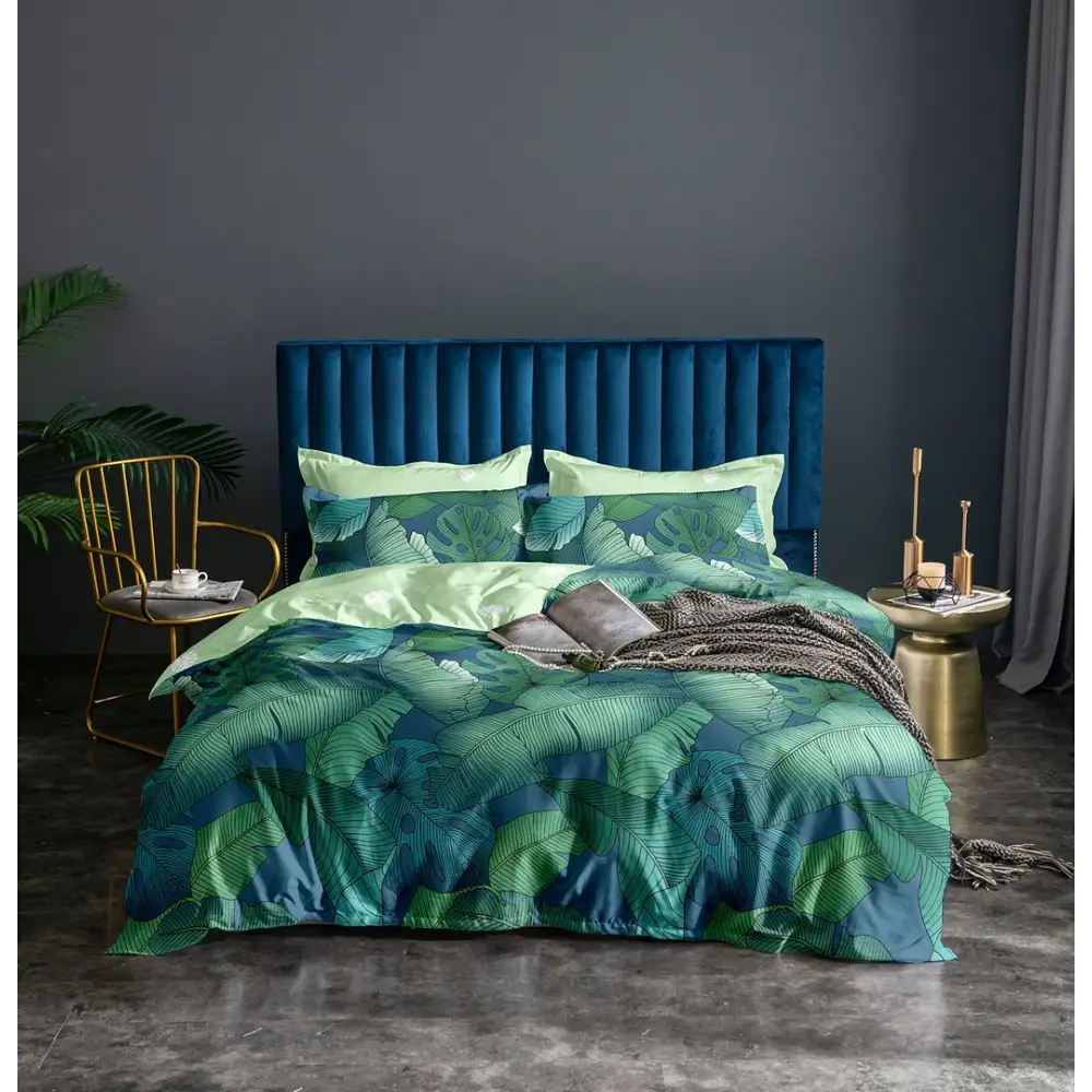 Kalena Leaves Quilt Cover Set - Super King Size - Home & Garden > Bedding