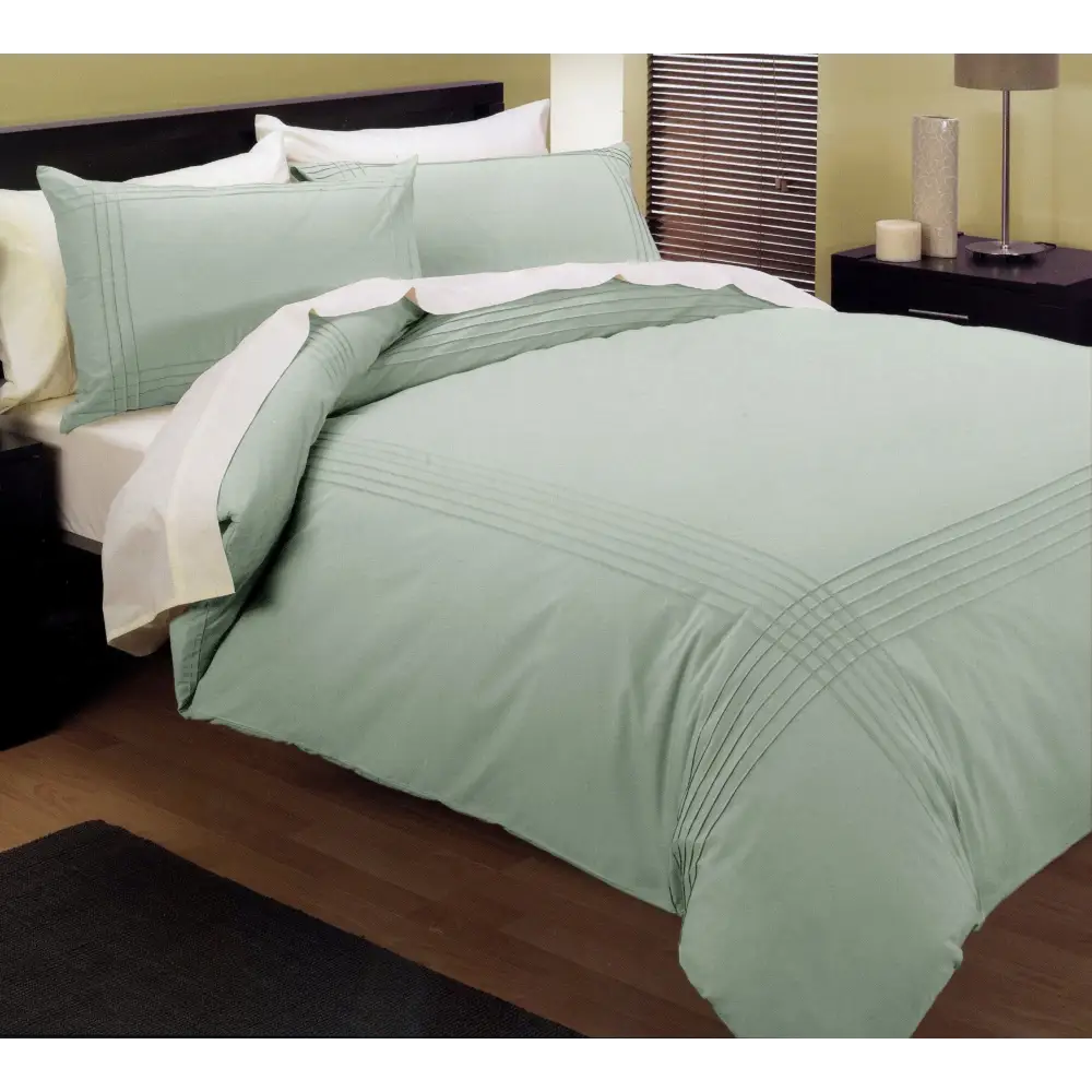 Kingtex Pintuck Quilt Cover Set Melon Single - Home & Garden > Bedding