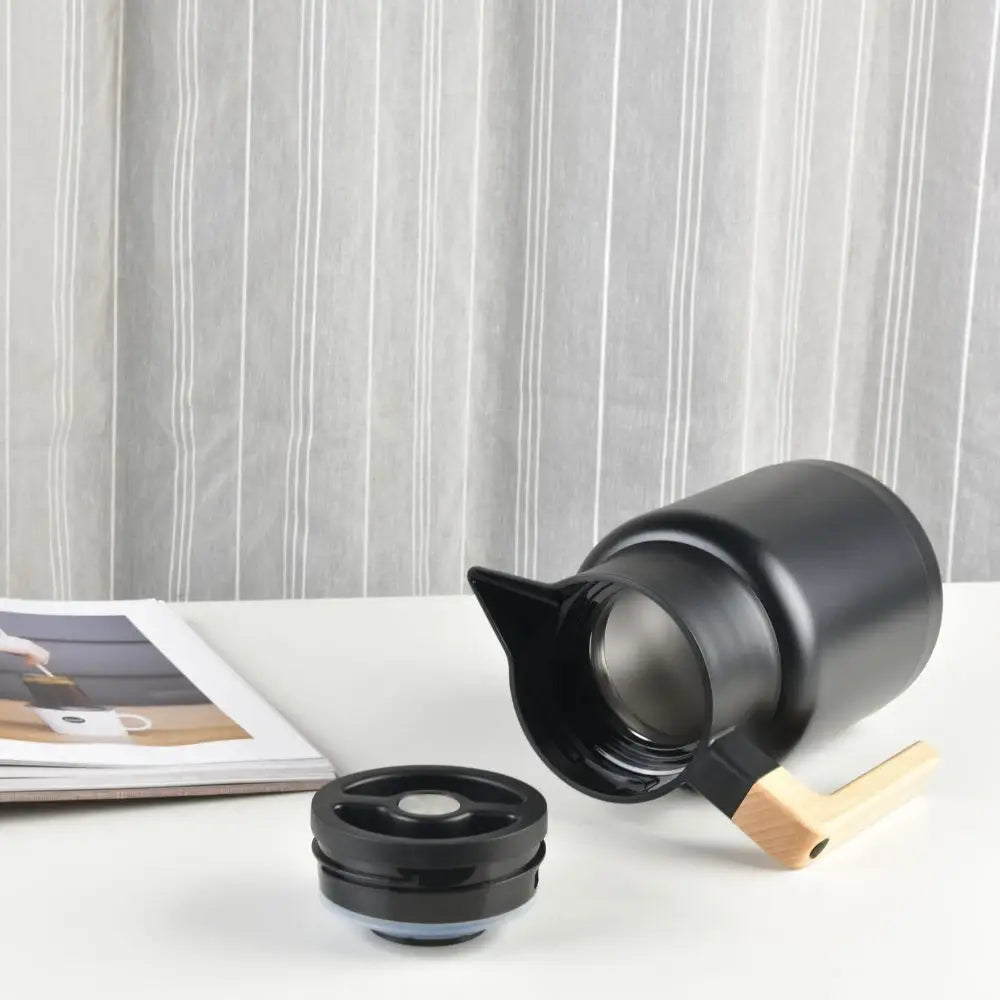 Kylin 304 Stainless Steel Japanese Vaccum Jug 1.3L - Black - Home & Garden > Kitchenware