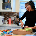 Large Bamboo Cutting Board and 4 Containers with Mobile Holder gift included for Home Kitchen - Appliances > Kitchen