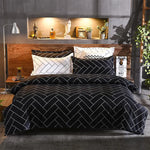 Luxurious Black Chevron 3-Piece Polyester Duvet Cover Set with 2 Pcs Pillowcases – Elegant Bedding Machine Washable