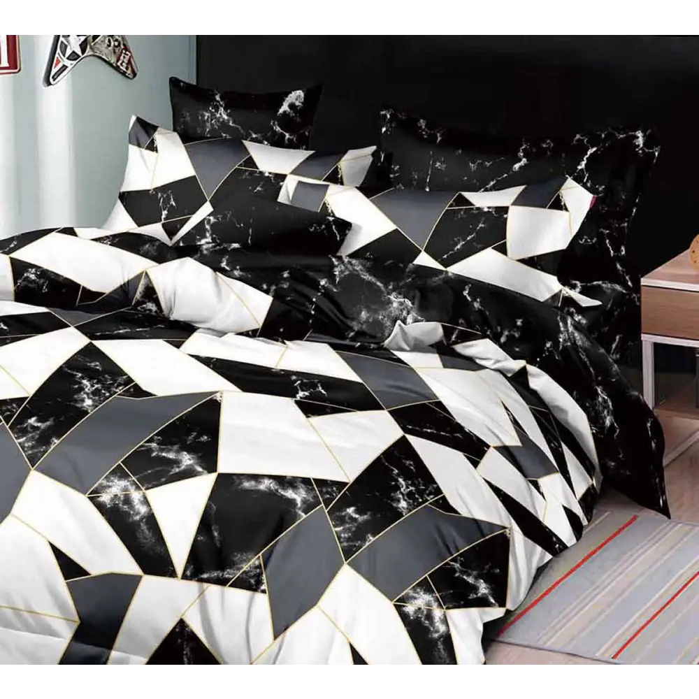 Makoto Super King Size Quilt/Duvet Cover Set - Home & Garden > Bedding