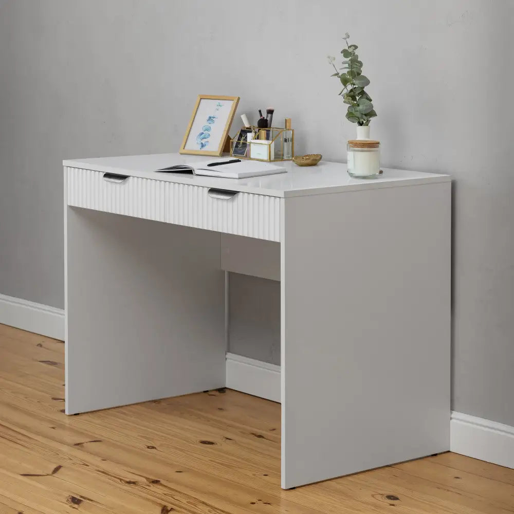 ODESSA DESK - WHITE - FLUTED - PULL BLACK - Furniture > Office > Desks