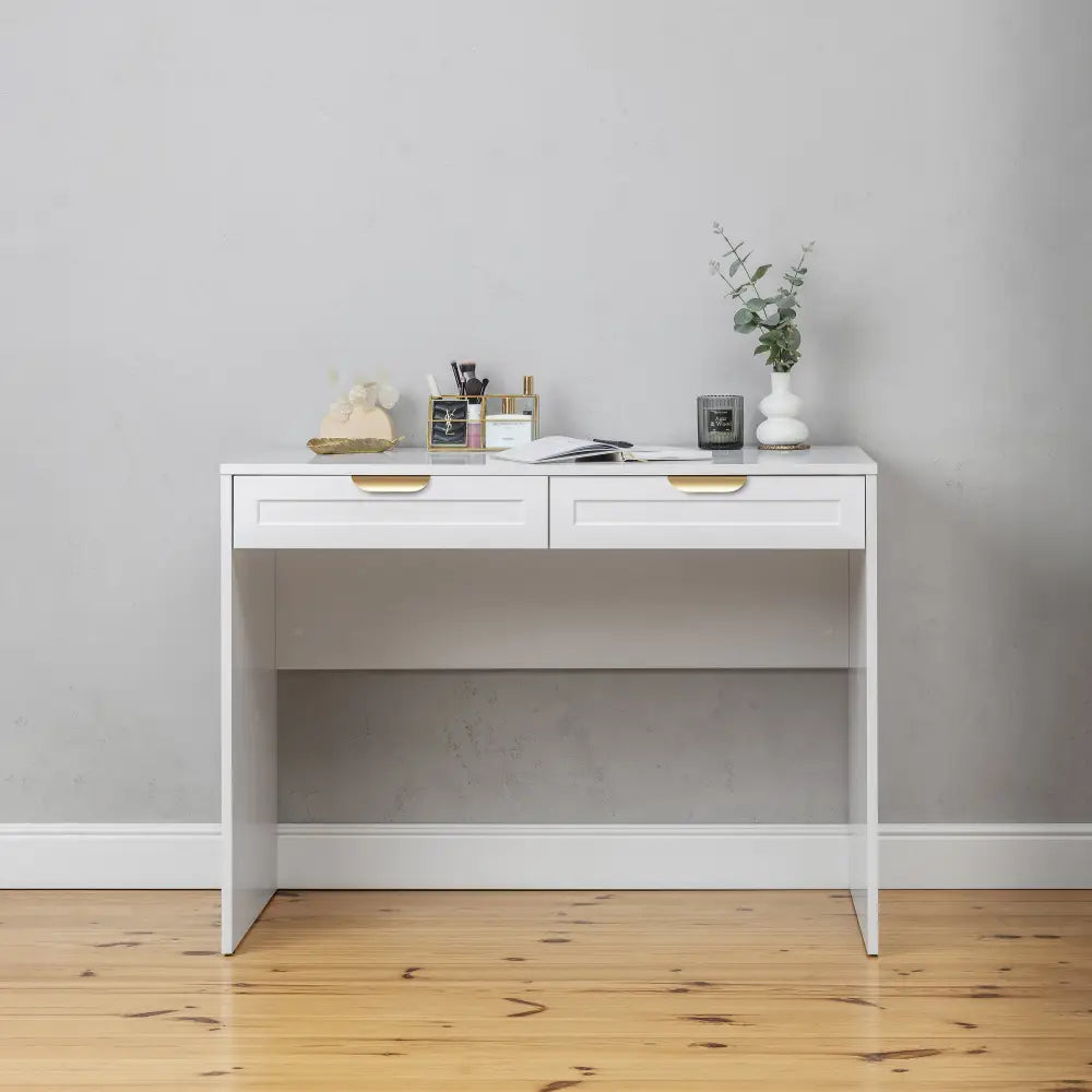 ODESSA DESK - WHITE - HAMPTONS - PULL BRASS - Furniture > Office > Desks