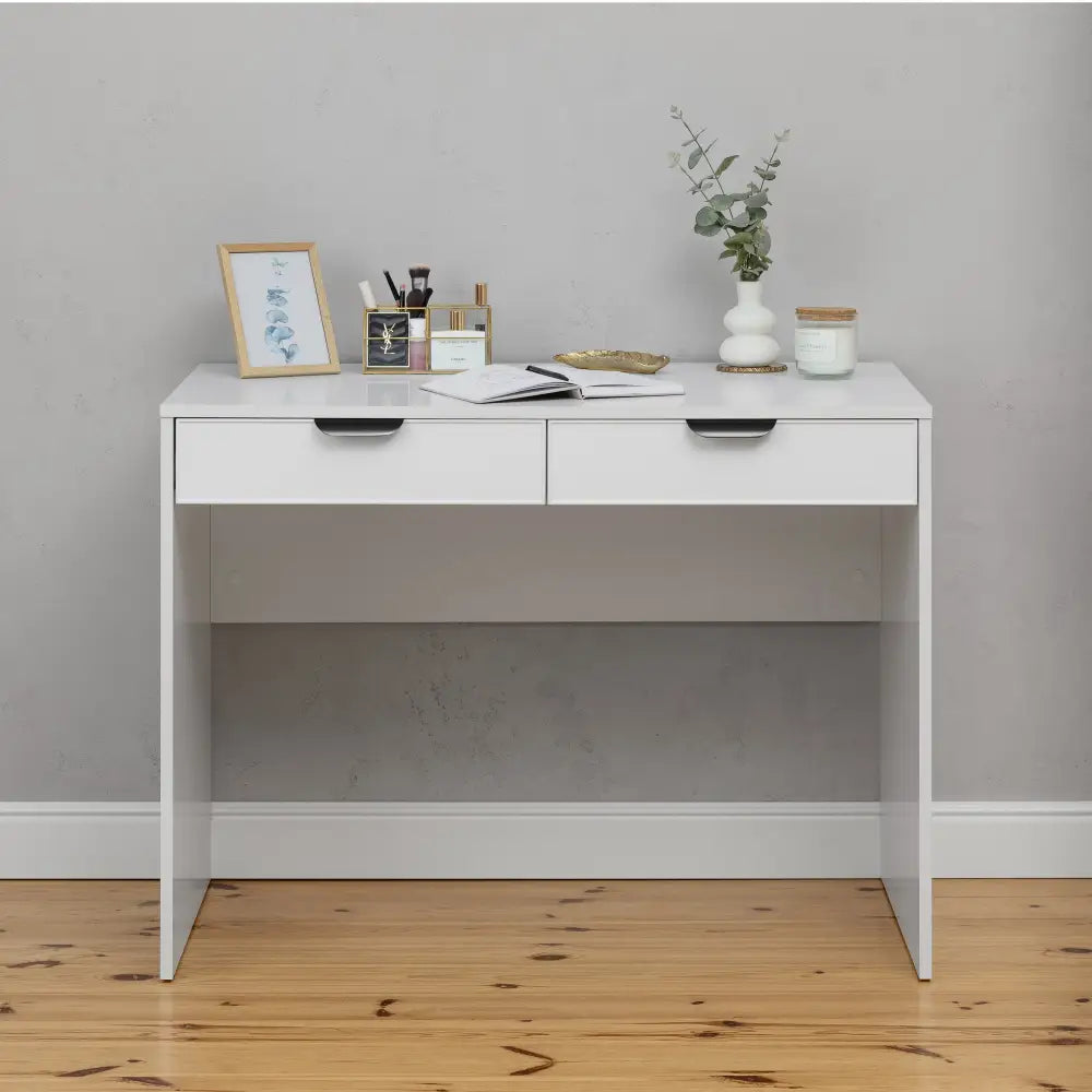 ODESSA DESK - WHITE - SLIM - PULL BLACK - Furniture > Office > Desks