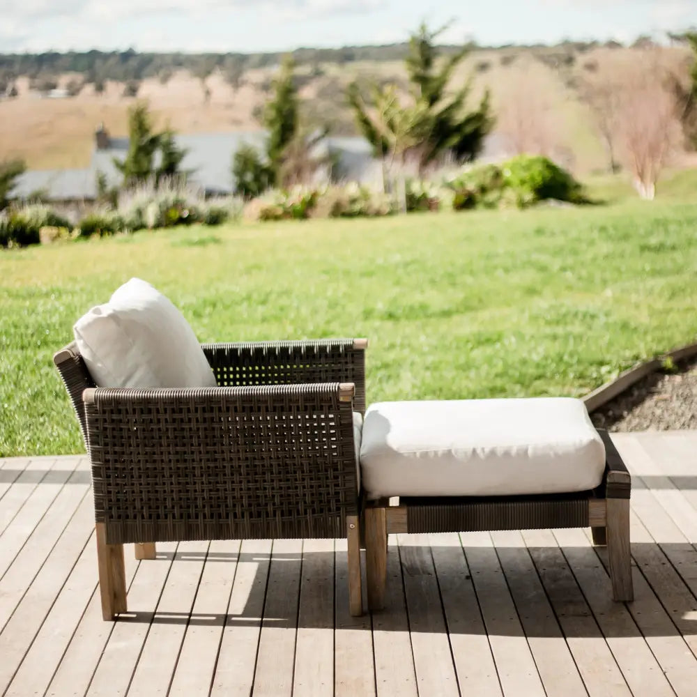 Paradise Armchairs and ottoman - Furniture > Outdoor