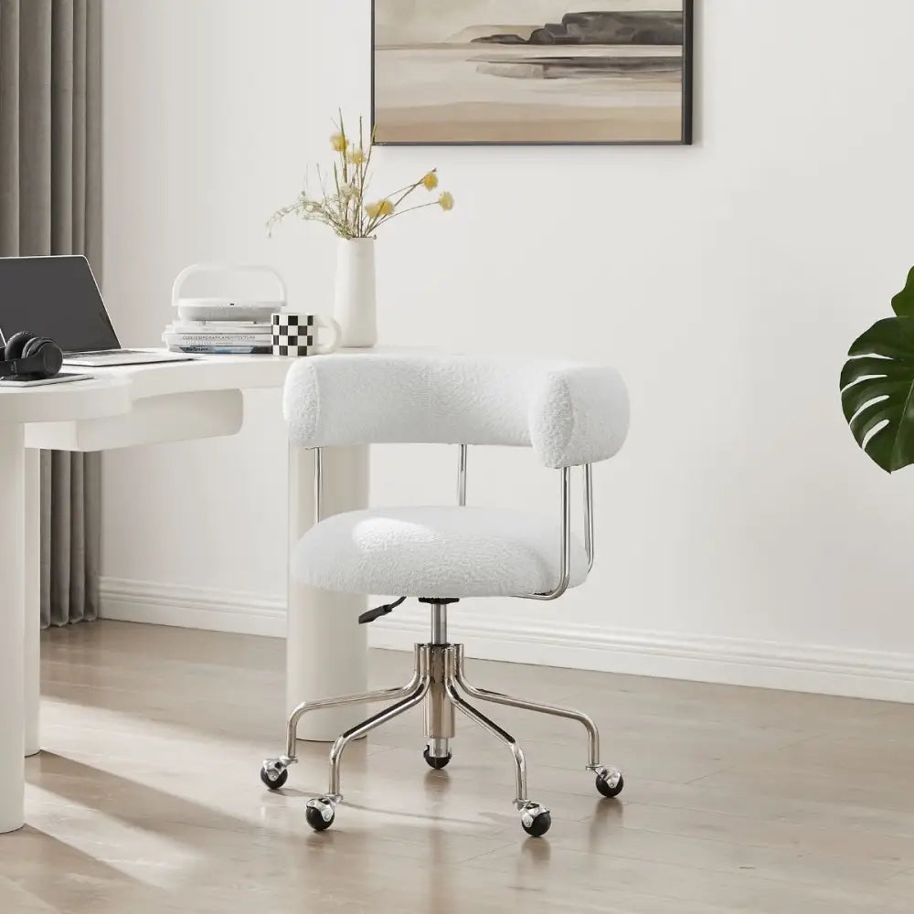 Perry Office Chair - Furniture > Office
