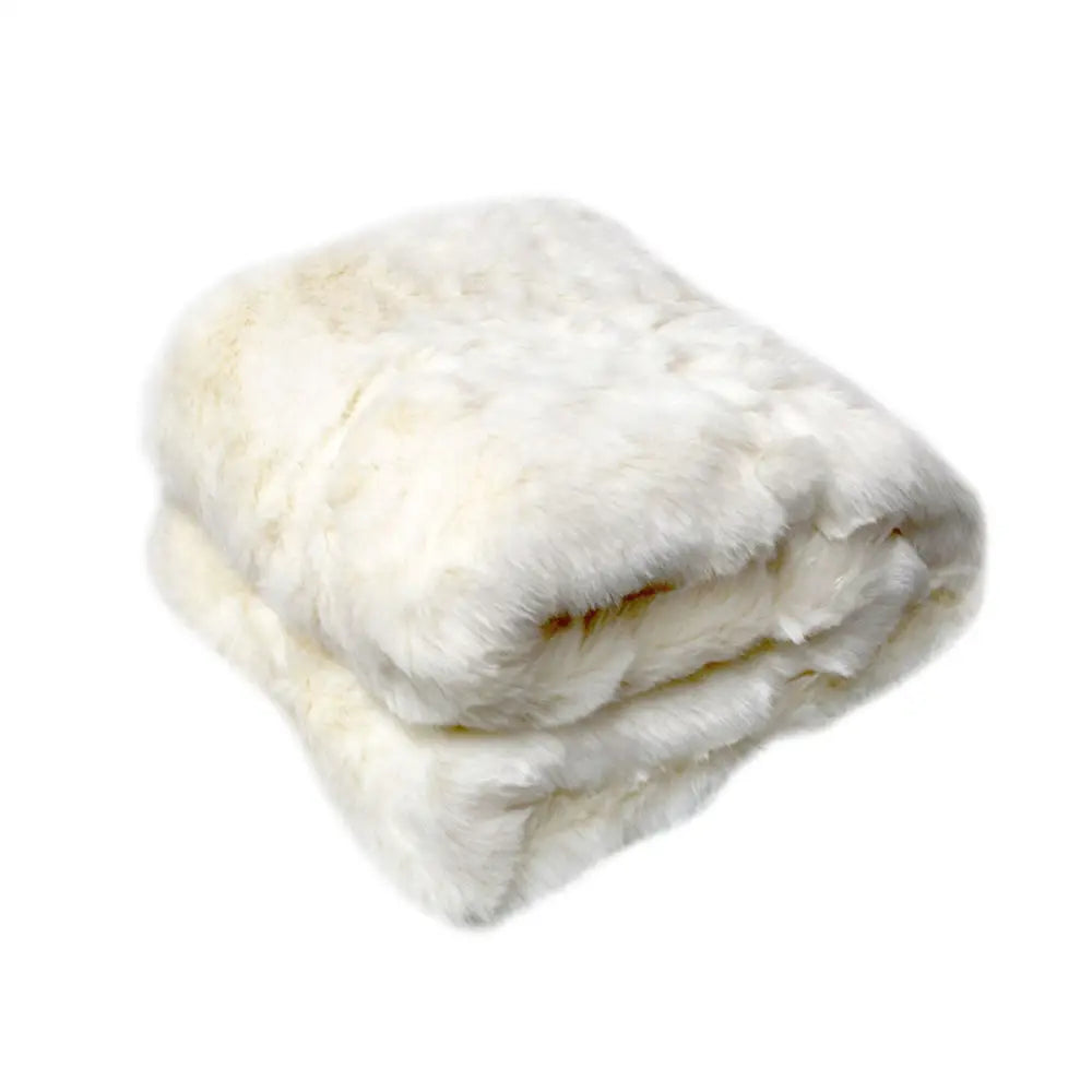 Polar Bear Luxury Faux Fur Throw Rug 127 x 152 cm - Home & Garden > Bedding