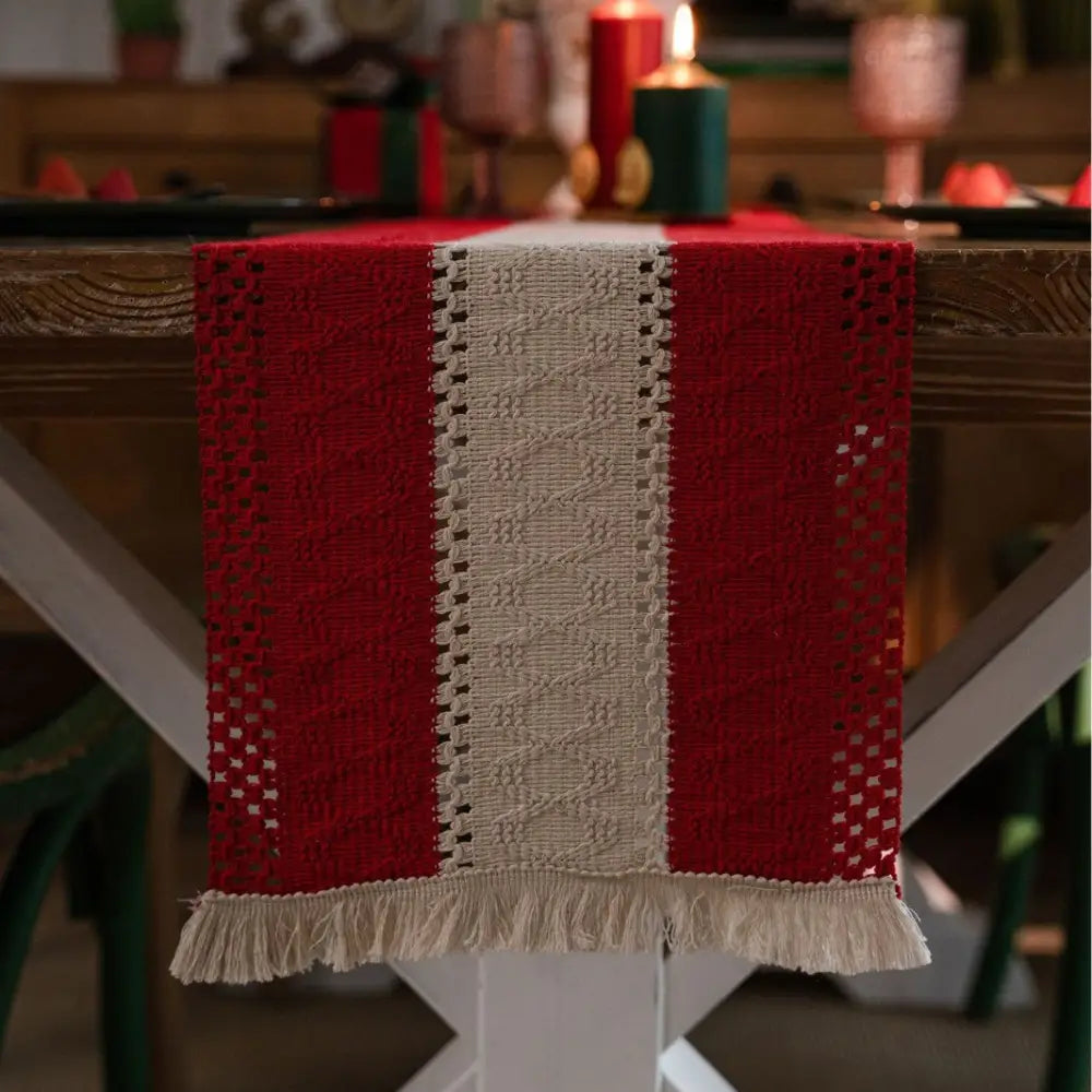 Red-white Vintage-Inspired Chinese Table Runner with Retro Ambiance - 30x200cm New Style Tea Flag for TV Cabinet