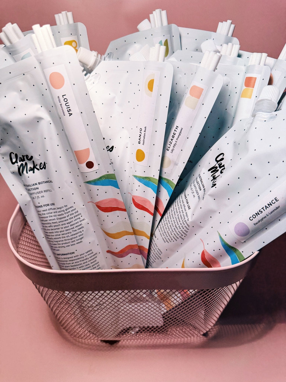 Clare Makes 200ml reed diffuser refill pouch with a separate compartment holding white reeds