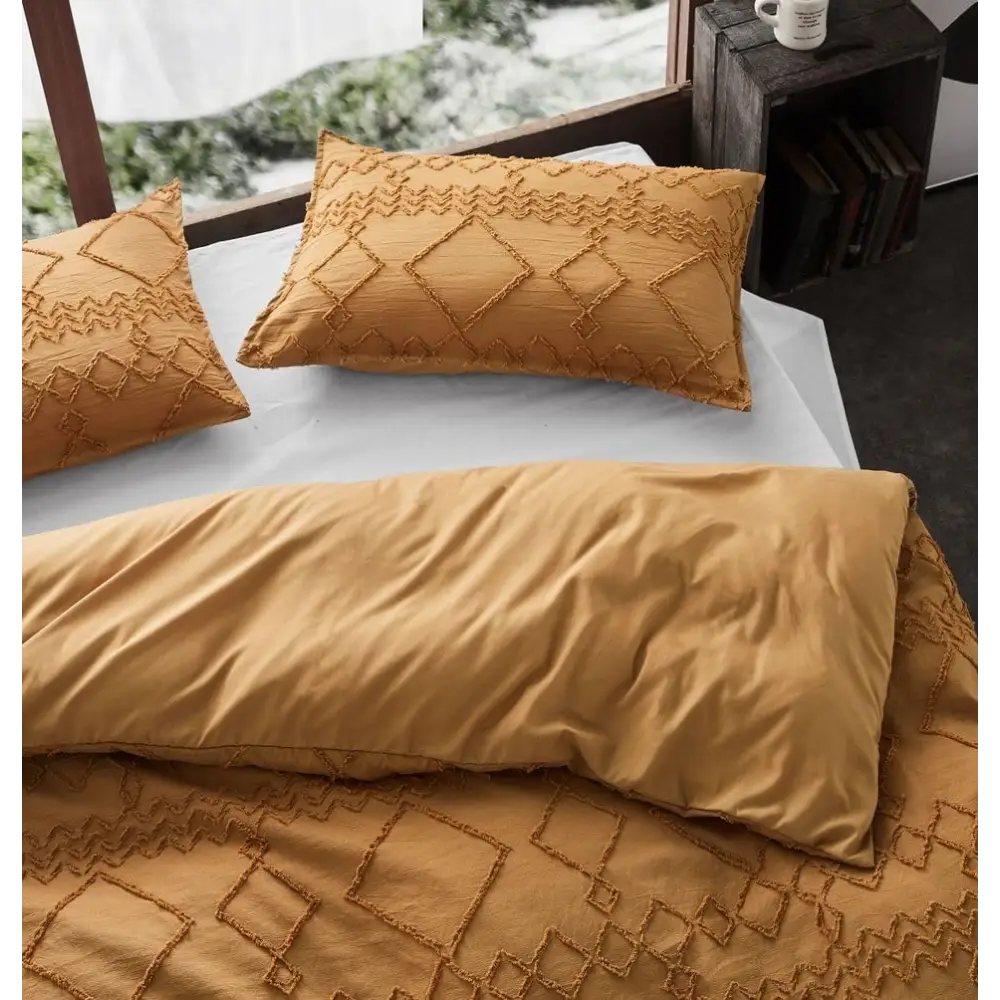 100% Premium Microfibre Tufted Standard Pillowcases - Set of 2 Luxurious Standard Pillow Cover with Elegant Design