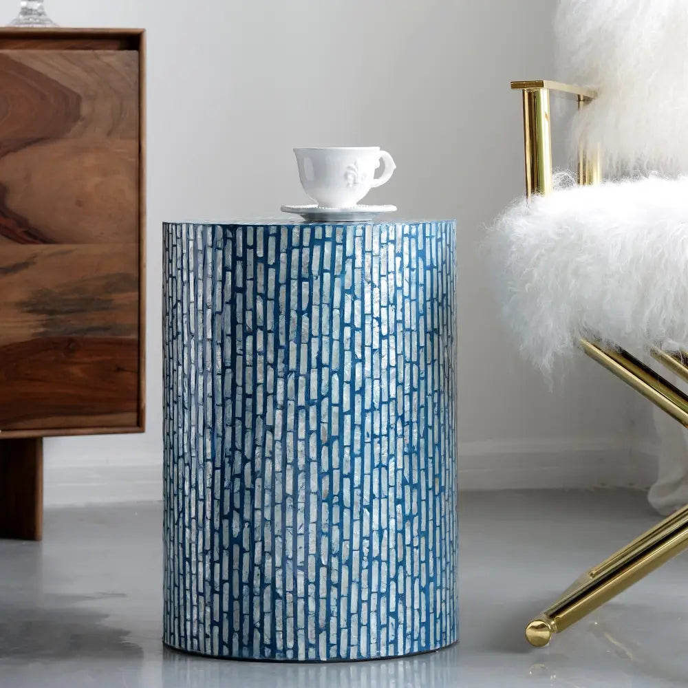 SHELL STOOL/SIDE TABLE - Furniture > Living Room > Side Tables