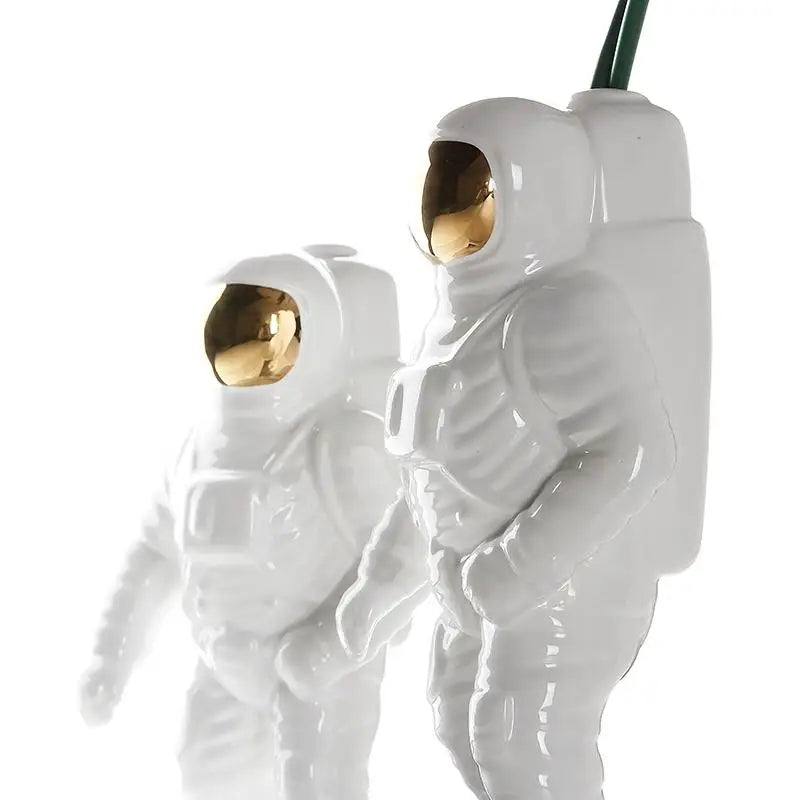 Spacewalker Ceramic Vase with Dried Flowers - Tabletop Decor Tool - White - Home & Garden > Decor > Vases & Table Decor