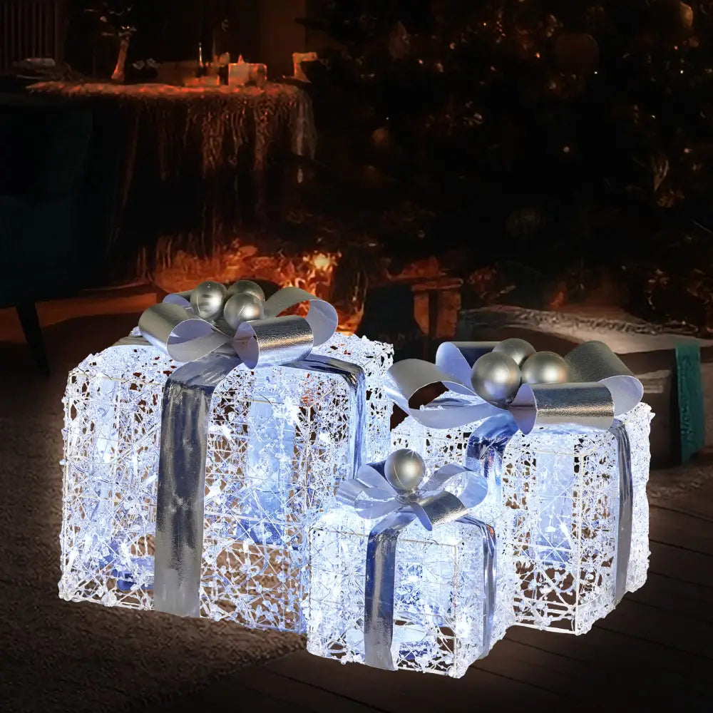 Swishmas Set Of 3 Christmas Gift Boxes With Lights With Jewelled Wire And Silver Bows - Occasions > Christmas >