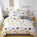 Triangle pattern Duvet Cover - 3 Piece Bedding Set (with Corner Ties)Quilt cover 230cm x 230cm pillowcase 51 x 92cm